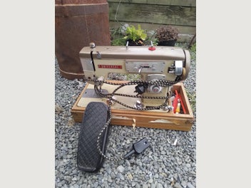 Image 1 of 3