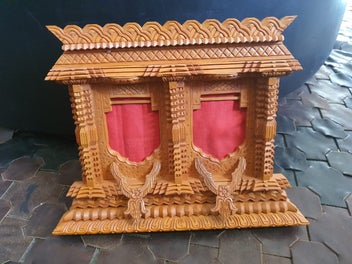 Image 1 of 4