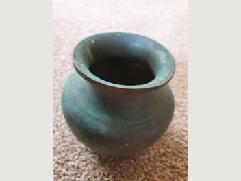 Image 1 of 7