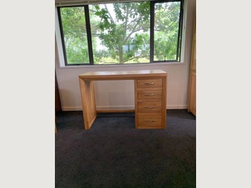 Image 1 of 18