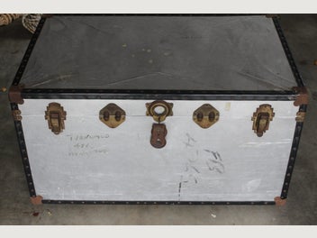 Image 1 of 7