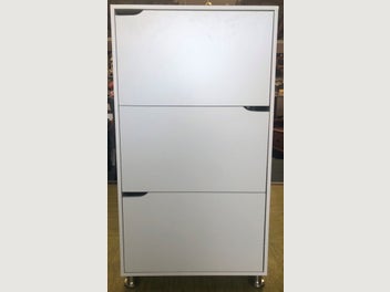 Image 1 of 3