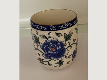 Image 1 of 8