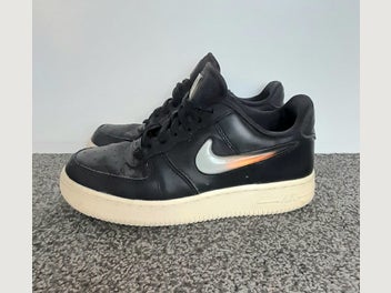Image 1 of 7