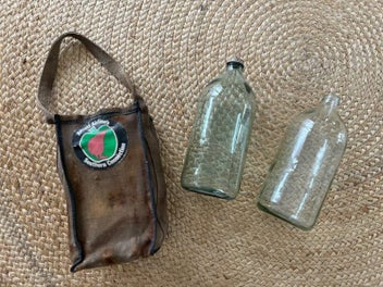 Image 1 of 7