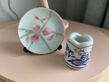 Image 1 of 2
