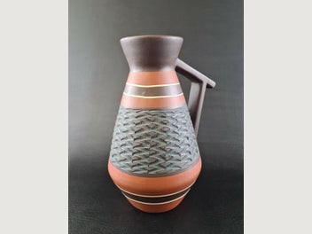 Image 1 of 6