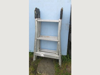 Image 1 of 10