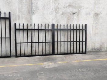 Image 1 of 1