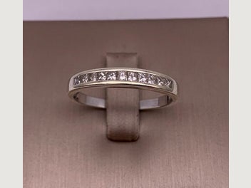 Image 1 of 7