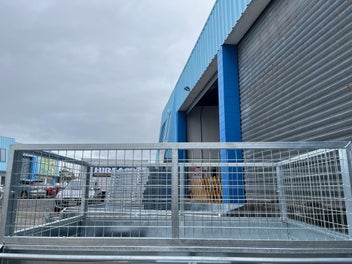 Image 1 of 3