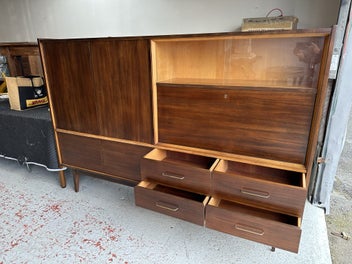Image 1 of 20