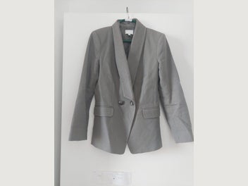 Image 1 of 8