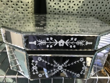 Image 1 of 4