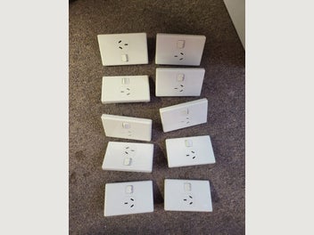 Image 1 of 7
