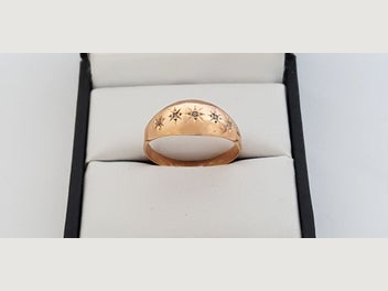 Image 1 of 5