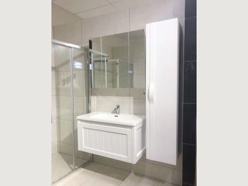 Image 1 of 8