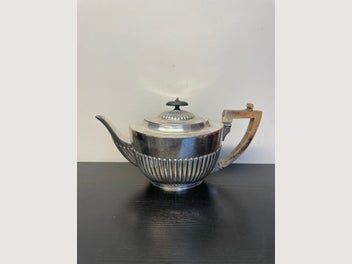 Image 1 of 8