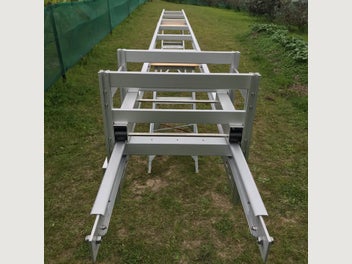 Image 1 of 18