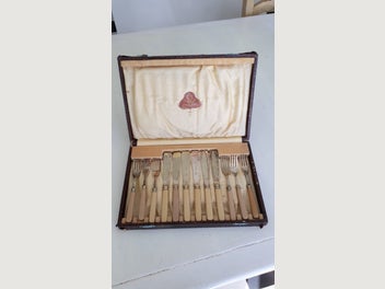 Image 1 of 7