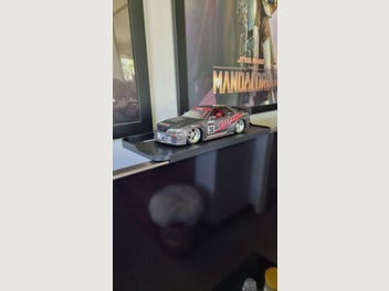 Image 1 of 6