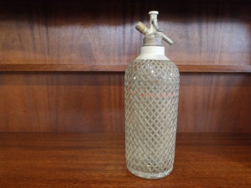 Image 1 of 6
