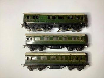 Image 1 of 8