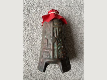 Image 1 of 7