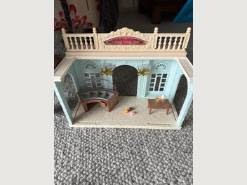 Image 1 of 3