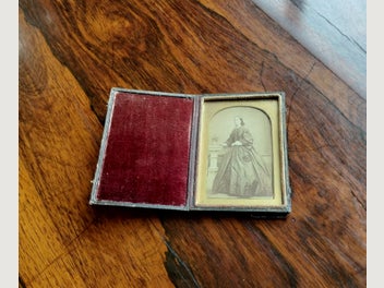 Image 1 of 9