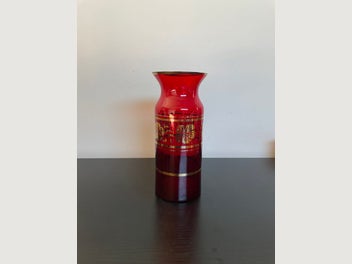 Image 1 of 7