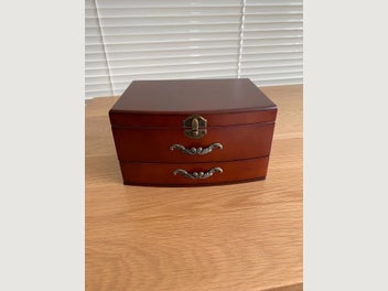 Image 1 of 8