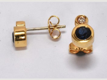 Image 1 of 4