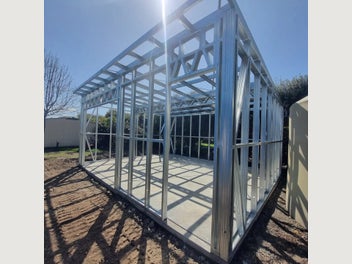 Image 1 of 7