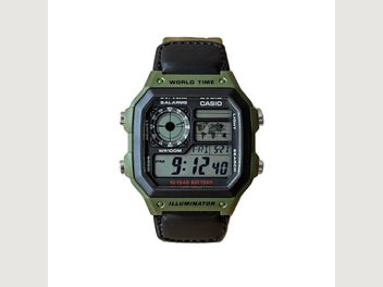Image 1 of 4