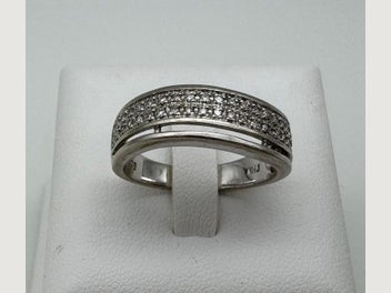 Image 1 of 7