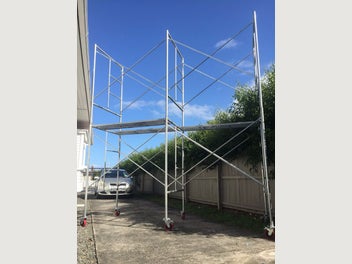 Image 1 of 10