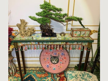 Image 1 of 6