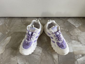 Image 1 of 5