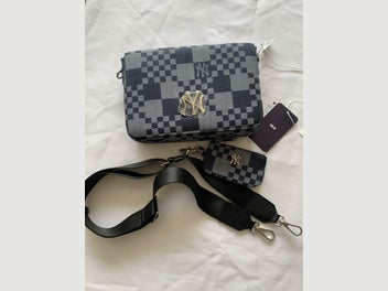 Image 1 of 6