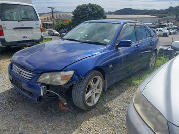 Image 1 of 7