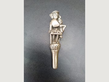 Image 1 of 6