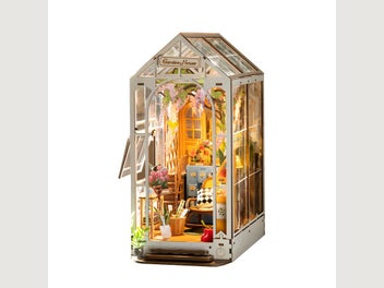 Image 1 of 7
