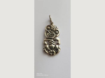 Image 1 of 6