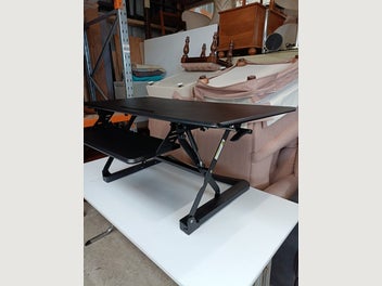 Image 1 of 7