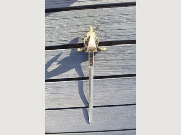 Image 1 of 5