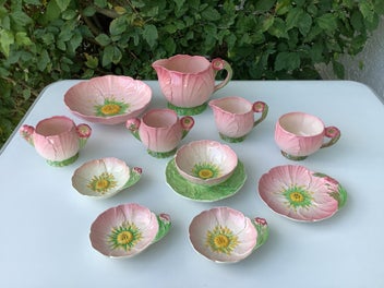 Image 1 of 5