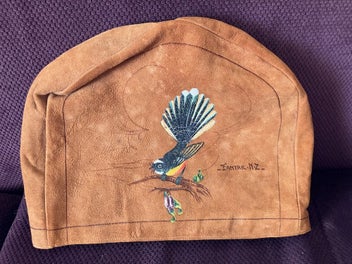 Image 1 of 4