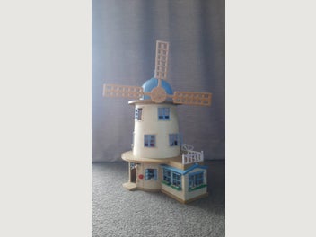 Image 1 of 3