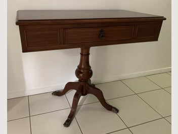 Image 1 of 7